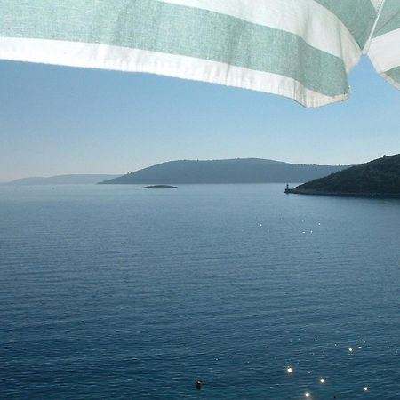 Apartments Tonka Vinišće Dış mekan fotoğraf