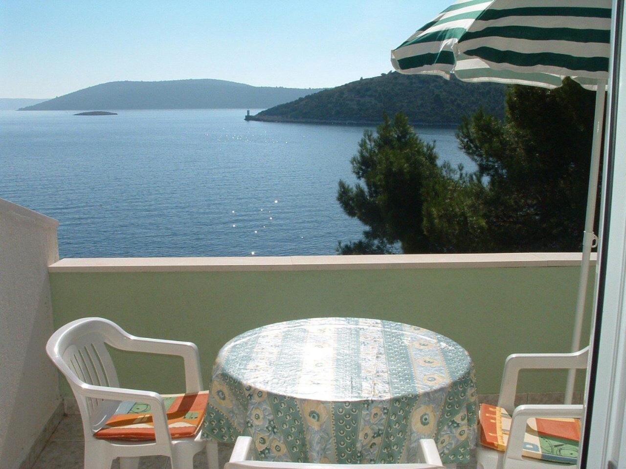 Apartments Tonka Vinišće Dış mekan fotoğraf